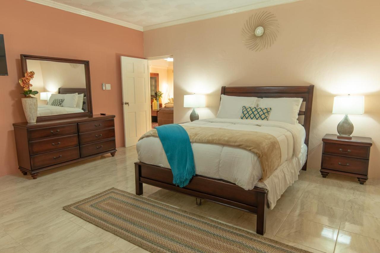 Tropical Escape Villa Ocho Rios Luaran gambar