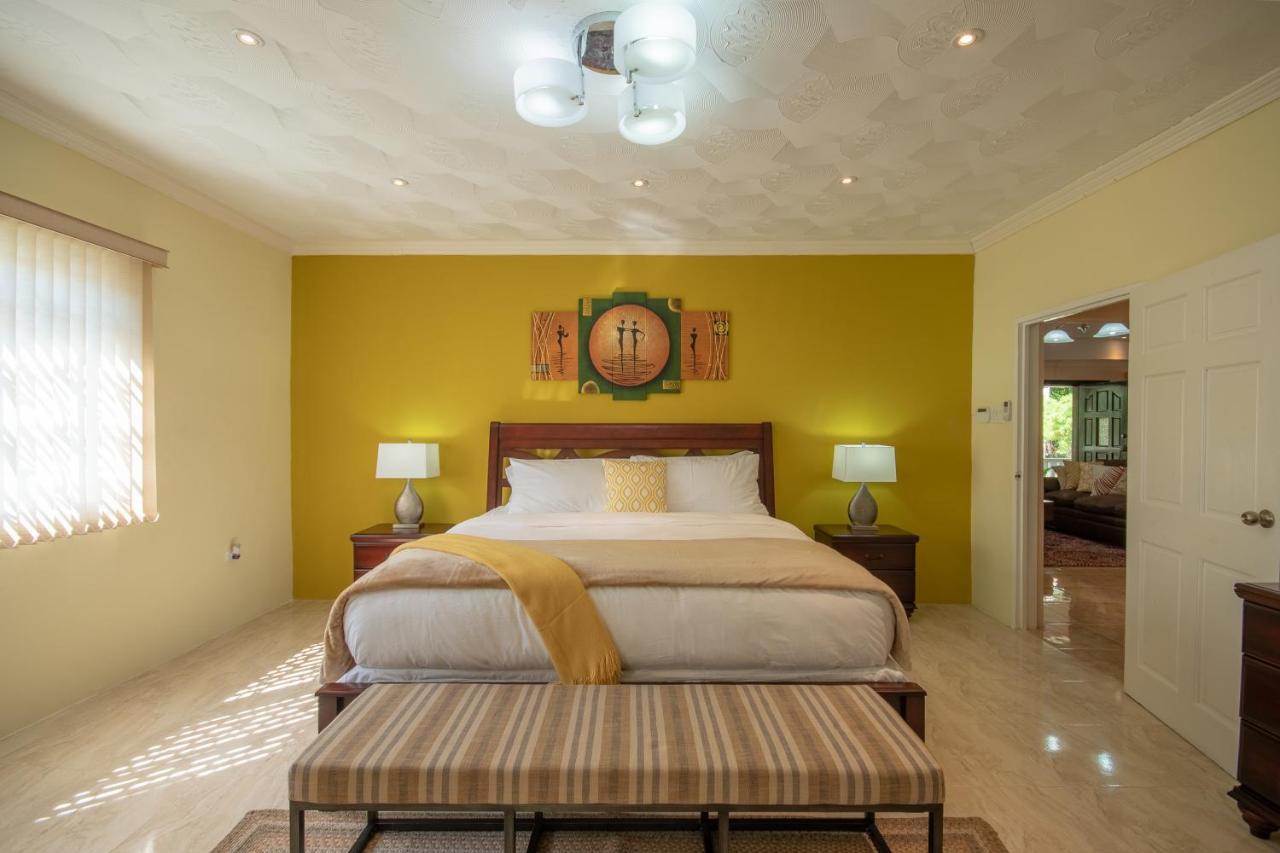 Tropical Escape Villa Ocho Rios Luaran gambar