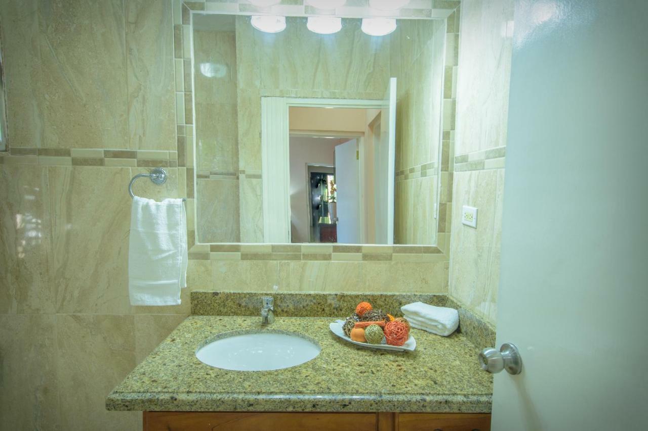 Tropical Escape Villa Ocho Rios Luaran gambar